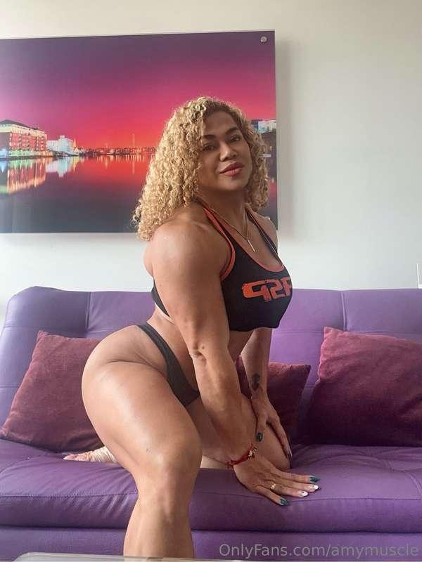 Quick pic before the gym