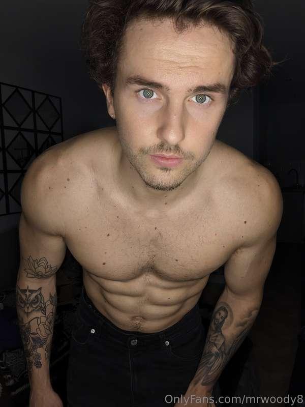 Off to the gym ! Let's goooo 💪😜😘 x
