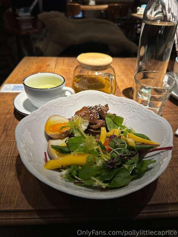 What do you think I'd most like to eat right now?