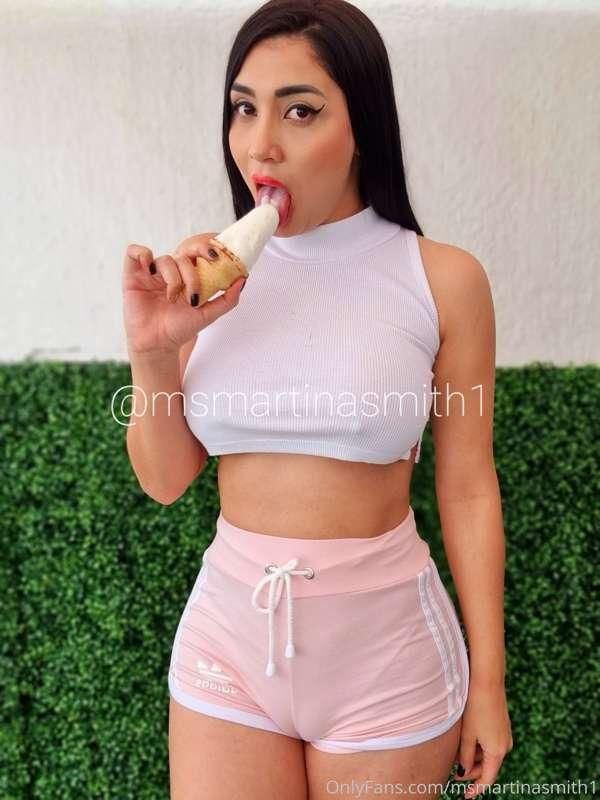 Will you let me lick your ice cream? 🍦🤤