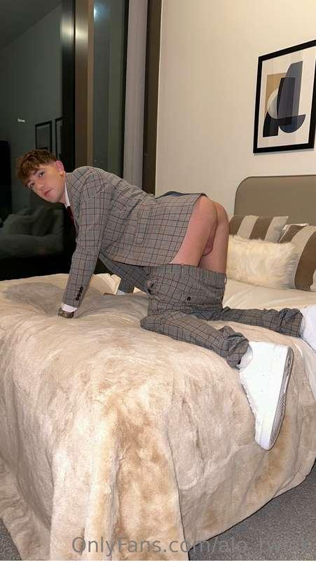 alo_twink image #3