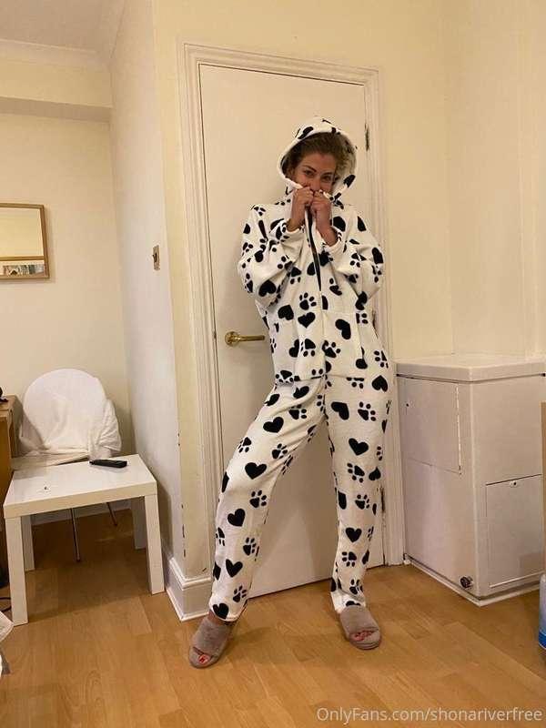 What do you like to wear at home? Haha.... 😆 I feel cute 🥰