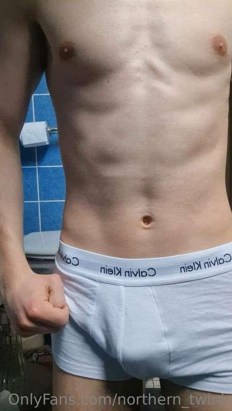northern_twink image #0