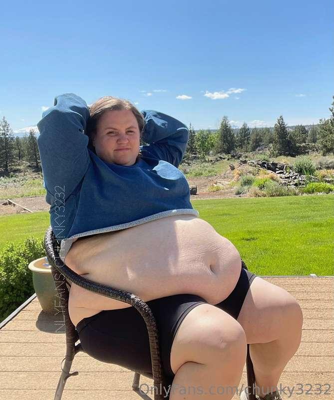 I think crop tops are definitely my thing these days. ☀️