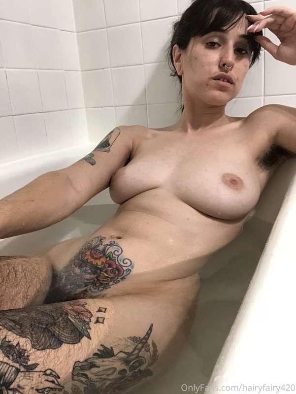 Ya’ll know how much I love my baths 💦💦