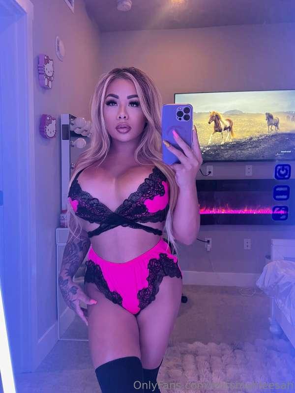 What if I wore this to bed with you? 🥰