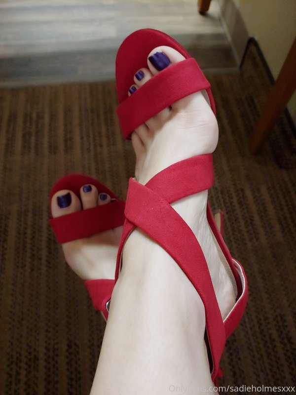 Some of you are thankful for my #feet