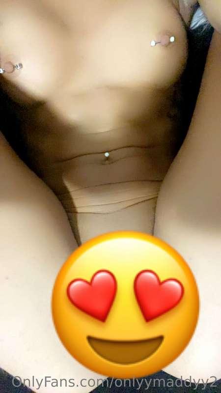 onlyymaddyy2 image #0