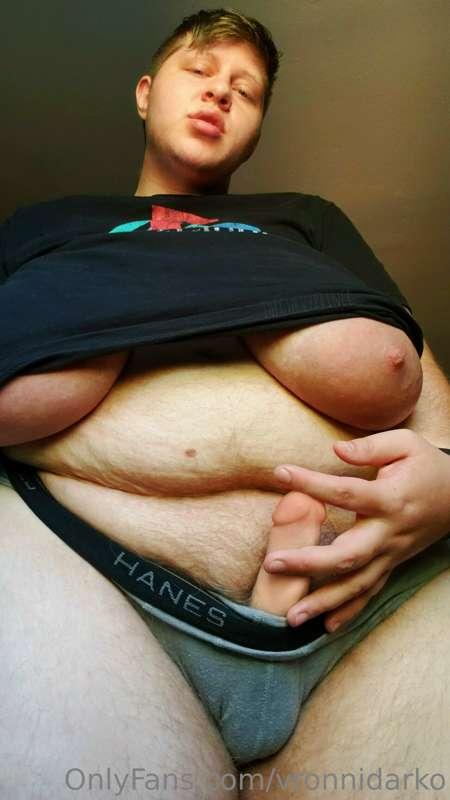 thecurvyprince image #2