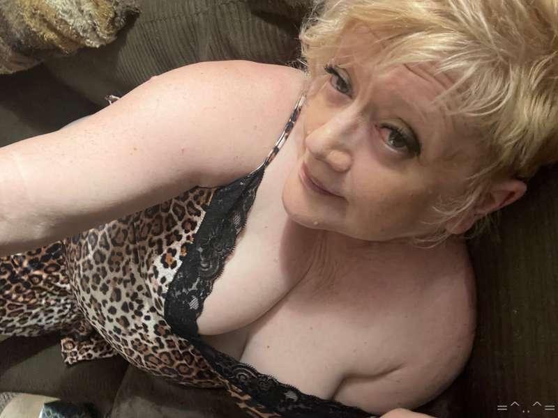 mature4boytoy image #3
