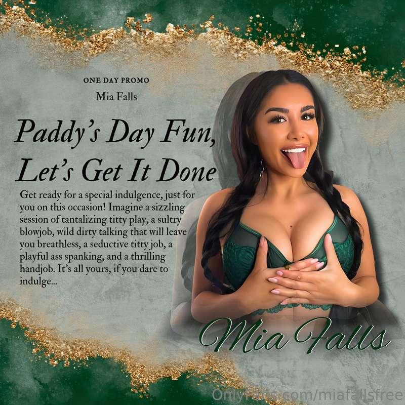 This special occasion calls for something extra naughty! 💚✨T..
