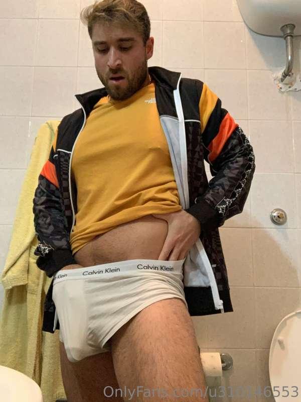 DITEMI VOI COME DEVO FARE CON QUESTO COSO?! 🍆