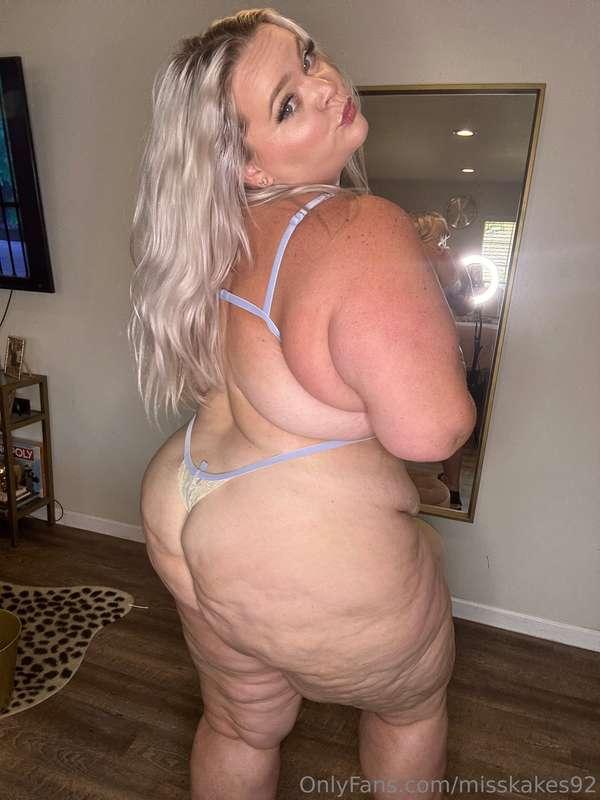 misskakes92 image #0