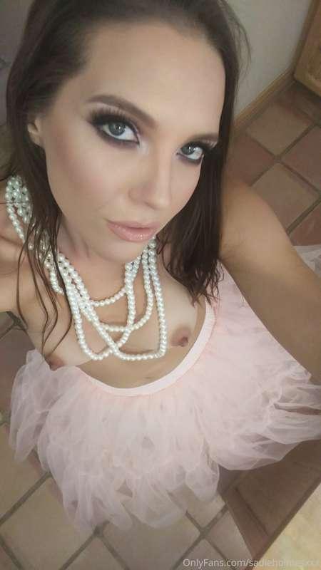 I'm a pretty Princess. Worship me