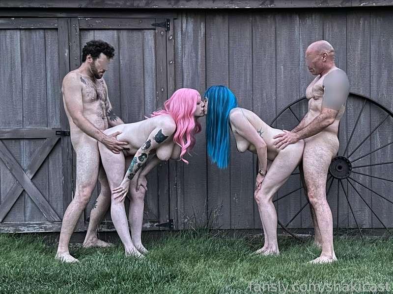 shakicast image #7