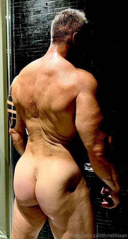 I want massages and a lot of tongue 😉