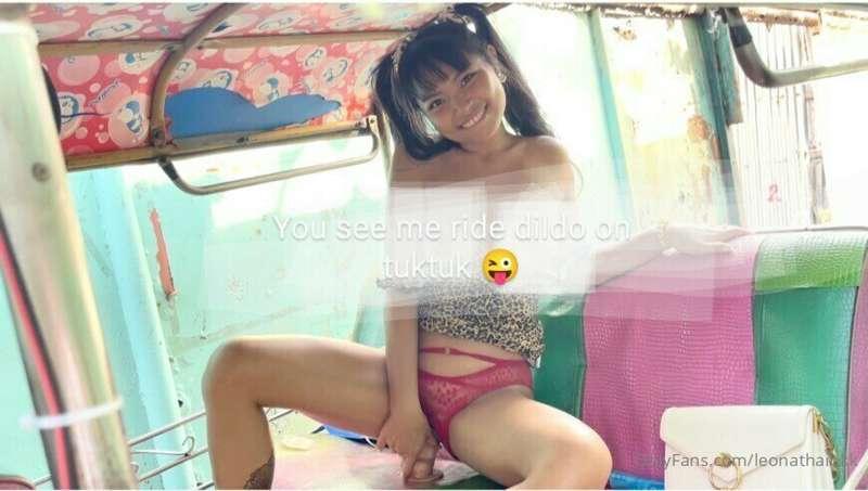 Reposting it for my fans who haven't seen this vid yet. This..