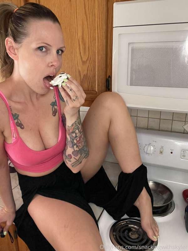 I bet you taste good. @skylerxo