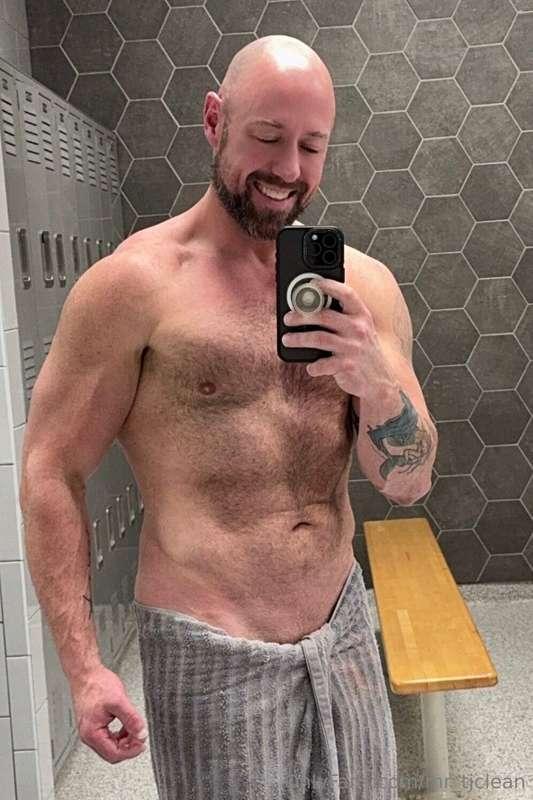About to hop in the shower, want to join daddy? 😛