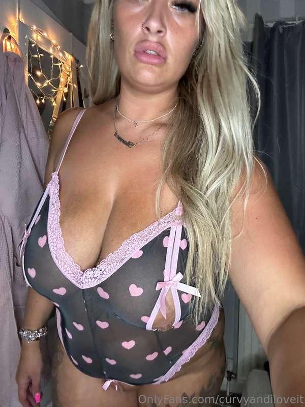 I am SO horny right now