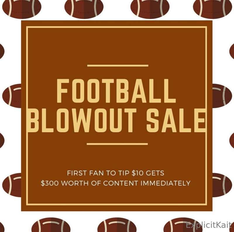 FIRST 10 FANS TO TIP $10 GETS $300 WORTH OF CONTENT INSTANTL..