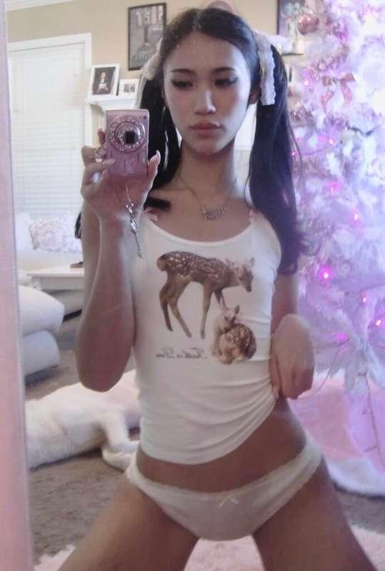 💋
