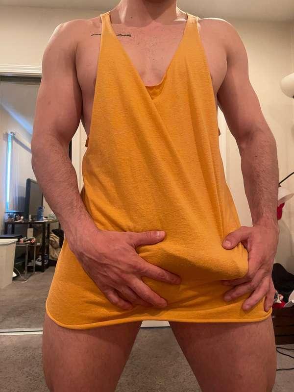 Fuck JC got me so hard here ;)
Tip for a surprise ;)