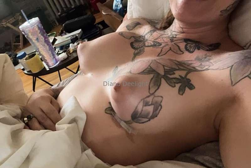 Some tittie shots from the last two days..