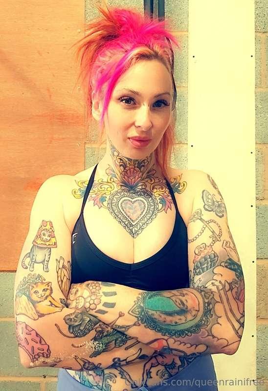 queenrainifree image #0