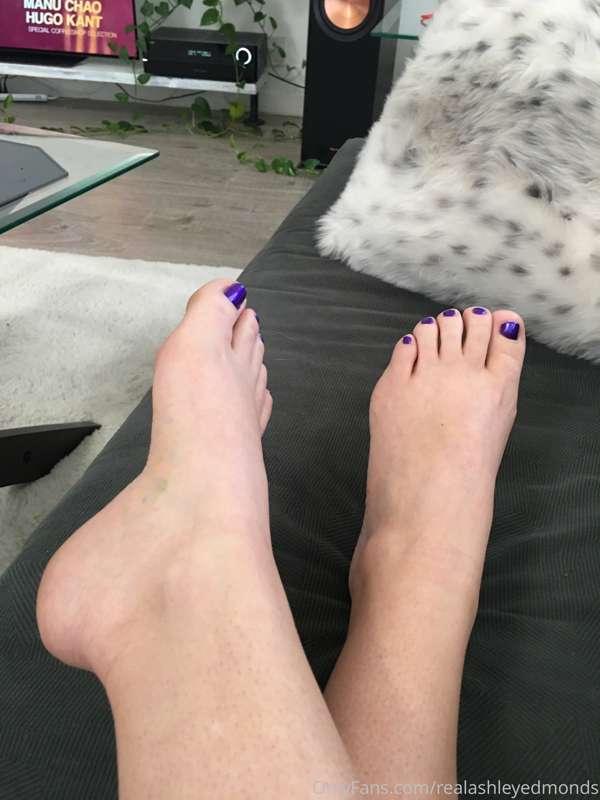 Fresh toes