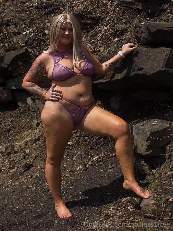 holliess1free image #21