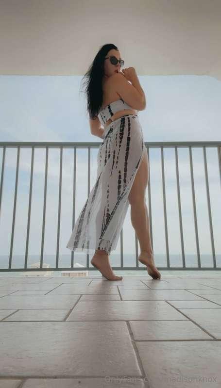 wanna see me be a good slut ? Then like this post 😉