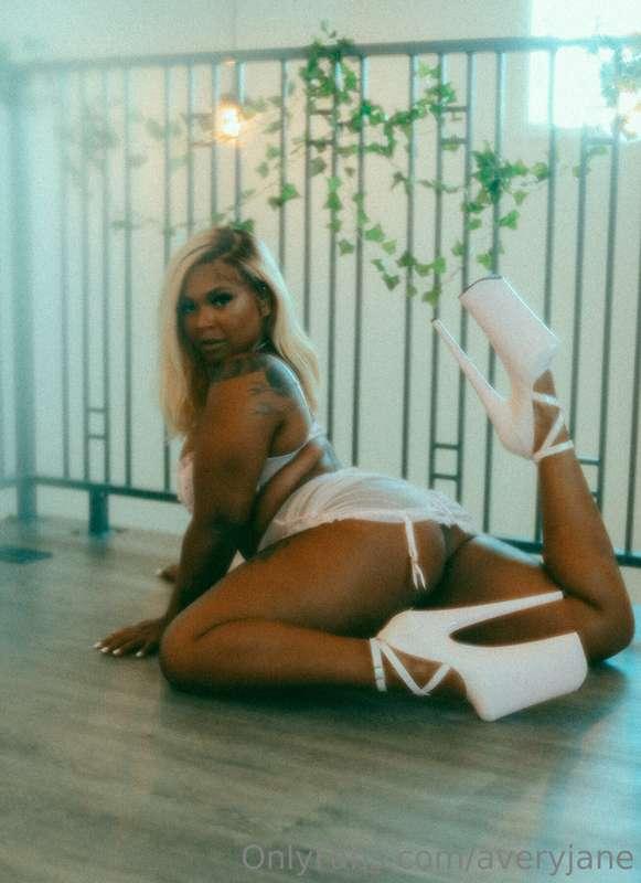 I know you're having dirty thoughts seeing me like this 😏