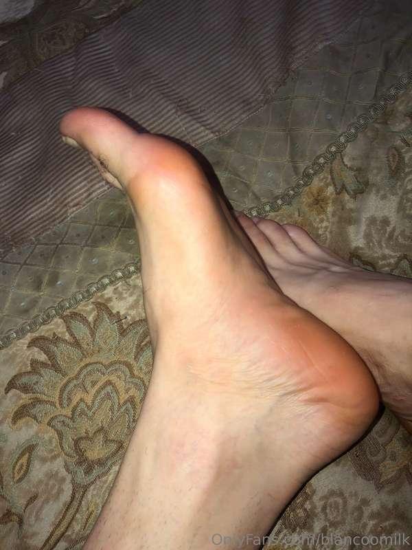 🦶🏻
https://onlyfans.com/blancoomilk
#tickle #feettickling #s..