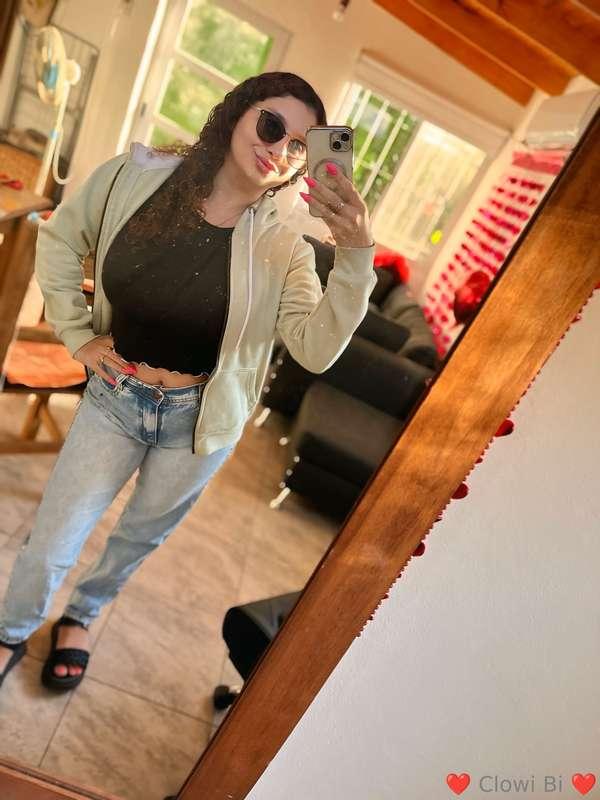 I want you to see me masturbate, do we do sexting with live ..