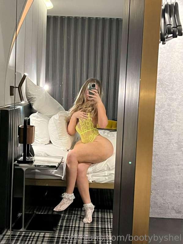 Needing you here🥺
message me for more 😈