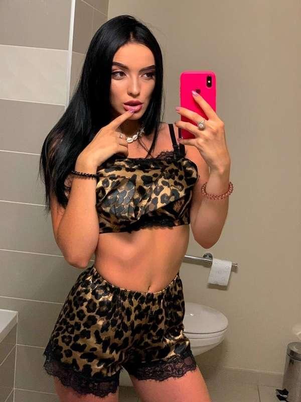 A new morning! A new day! A new life! 🥰 
Wake up and live th..