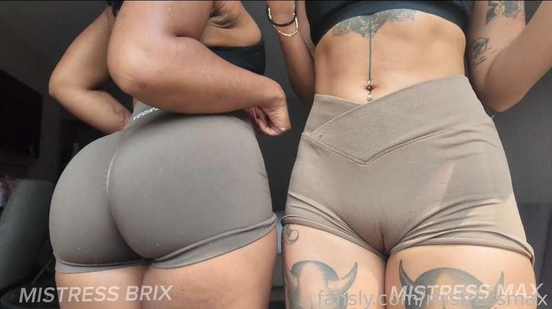 ready to worship our sweaty spandex asses?? @mybabyboosh 

#femdom #lesbian #doubledomination #goddess #assworship #ass