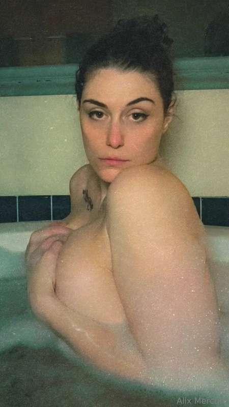 alixmercury image #4