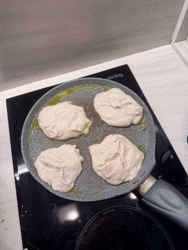 yoursmalldoll image #1