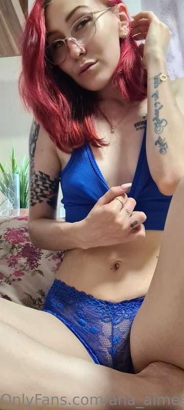 cosy horny girl today here waiting for some nice horny guys ..