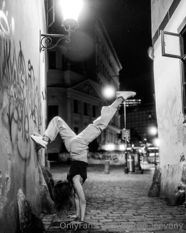 I can also do tricks, because I'm so flexible and movement i..