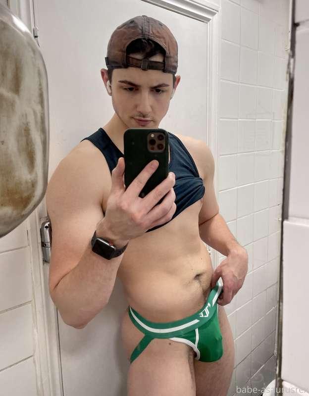 Would you hookup with me in the grungy gym bathroom??  Let m..