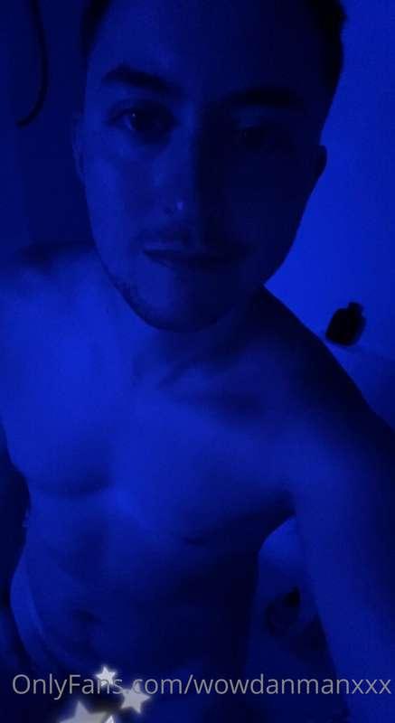 Twitter bathroom photos cum out the best. (Pt. 5)