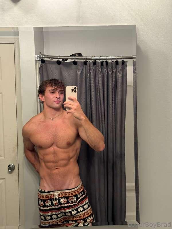 loverboybrad image #3