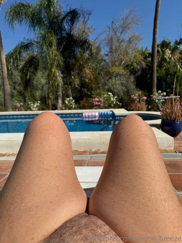 Who wants to cream me up ?