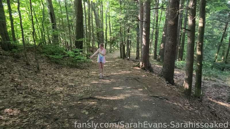 sarahissoaked image #0