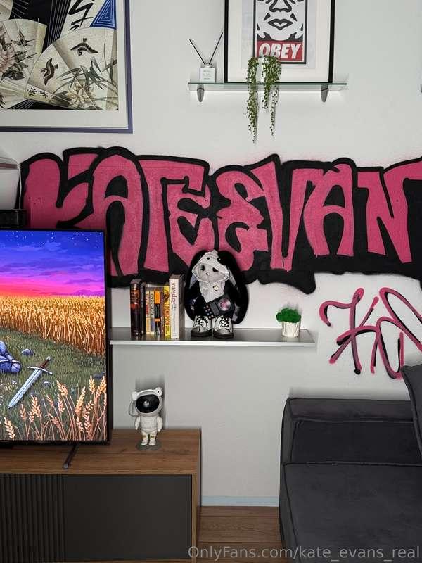 kate_evans_real image #2