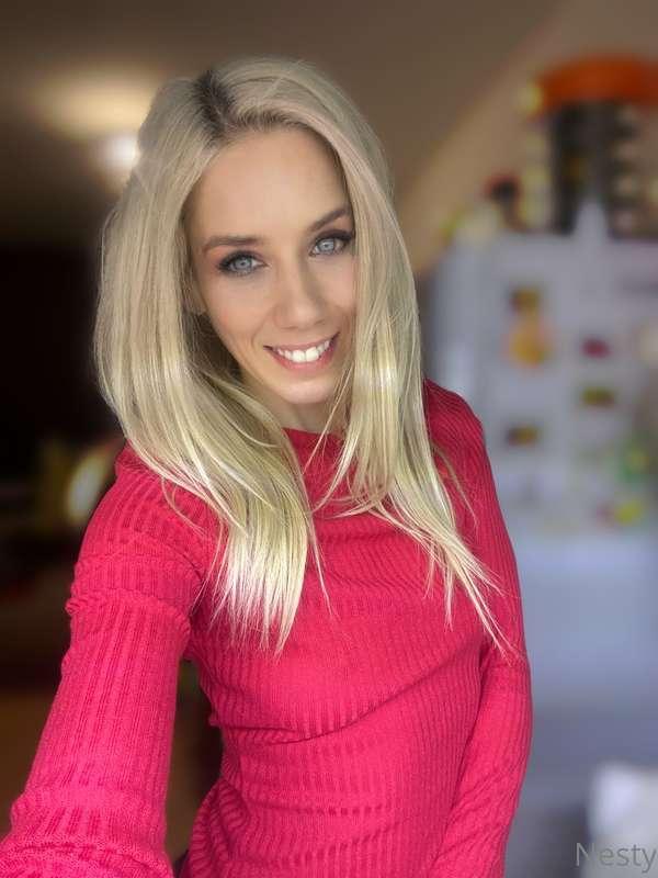 Here is my morning smile for my lovers!😘💗