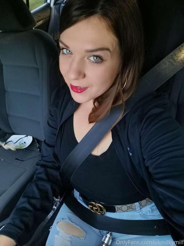 feeling good today! hope everyone is too 😁